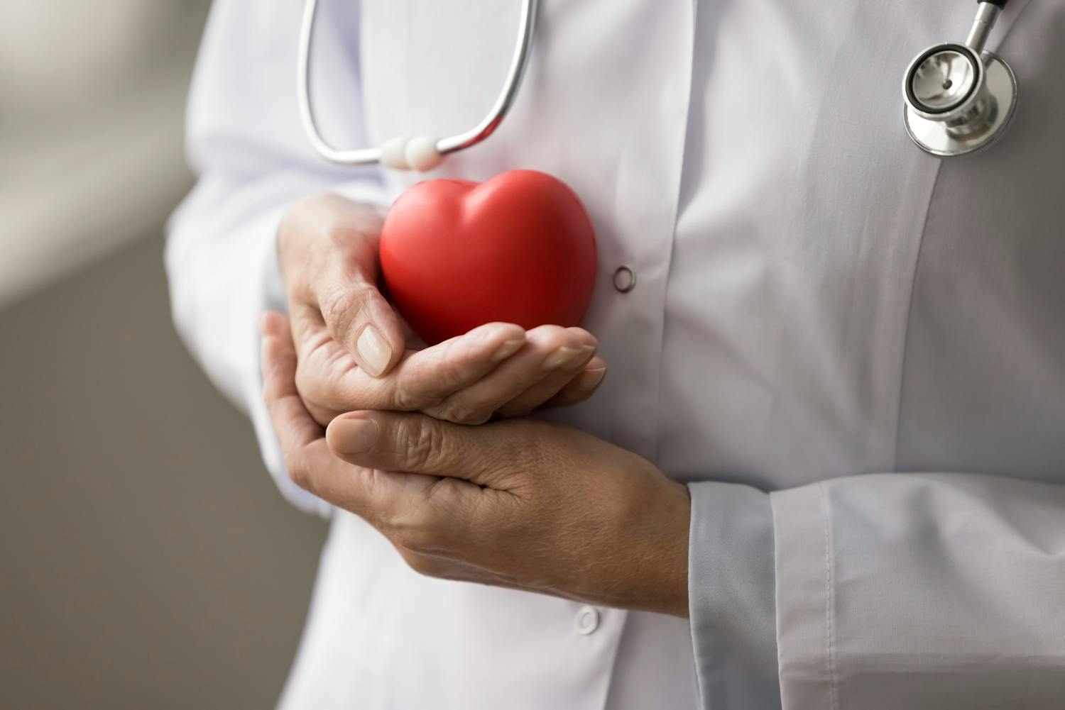 Santé cardiaque : conseils de médecins pour protéger votre coeur selon votre âge